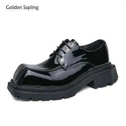 Scarpe eleganti Golden Sapling Scarpe derby formali con plateau Scarpe eleganti da uomo di moda Scarpe da uomo d'affari casual Calzature per il tempo libero Scarpe oxford 230824