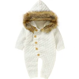 Rompers Winter Baby Born Boys Girls Ubrania z kapturem Futrzarki Kołd kombinezonu niemowlę Romper Romper Autumn Toddler L230823