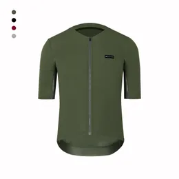 Cycling Shirts Tops SPEXCEL Coldback Fabric UPF 50 Pro Aero Short sleeve cycling Jerseys Seamless No collar design zipper pocket green 230824