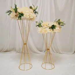 パーティーテーブルデコレーションオーシャンエクスプレスのためのウェディングセンターピースの背の高い金属製の花の花瓶