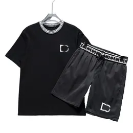Designer de luxo masculino masculino masculino de traje de traje impressão de manga curta Conjunto de camisetas de qualidade de alta qualidade Tampa de camisetas e shorts