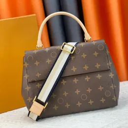Stor kapacitet Portable Womens Tote Bag designer läder Presbyopia axelväska mode vävt crossbody väska magnetisk spänne väska #46372