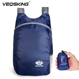 Pakiety plecakowe 15L Lekki pakiet plecakowy Składany ultralight Outdoor Folding Travel Daypack Bag sport dla mężczyzn Kobiety 230824