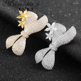 Brosches Meirenpeizi Rhinestone Bow Brosch Futterfly Gold Silver Color Simulated Pins For Wedding Bouquet