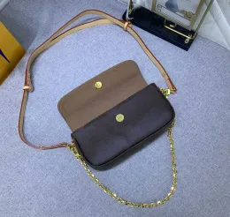 Kadın omuz çantası lüks mini çantalar çiçek mektup zincirleri haberci çantalar en kaliteli deri crossbody bayanlar sac resoleta moda