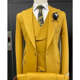 Męskie garnitury Blazers Mustard Yellow Men Men 3 sztuki Wedding Groom Tuxedo Slim Fit Business Party Cuit Costume Homme Blazervestpant 230824