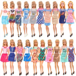 Hurtowa mix 20pcs 30 cm Doll Apparel Dress Princess Doll Sukienka zabawka Bra Małe zagraniczne ubrania American Girl