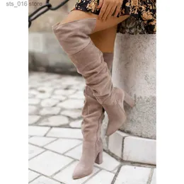 ins Hot Sale Ribetrini Mid العجل الأحذية الغربية للنساء تمنع الكعب العالي الكعب السوستة قطيع عتيقة عتيقة Ladies Ladies أحذية T230824 226BD