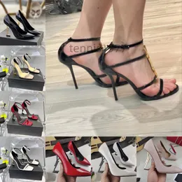 Летняя бренд женщина дизайнерские сандалии роскошные красные высокие каблуки Me Dolly Strass Movida Sabina Shoes Degramule Strass Патентная кожаная кожа открытая скользка на 8 10 см.