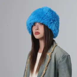 Cappelli a tesa larga Cappelli a secchiello Ins Blu Simpatico cappello a secchiello in peluche Uomo Autunno e inverno Testa grande Versione coreana Ispessito Caldo Cappellino da sci per donna 230824