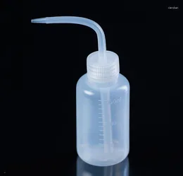 Garrafas de armazenamento 10pcs 150ml Plástico Squeeze Bottle Dispenser Molho Líquido Rega Tatuagem Lavagem Branco Bent Tip Clear Labware