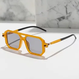 Square Frame Solglasögon Designer SungalsSes Oversize Clear Glass för Women Mens Gift
