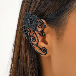 Sırtlar Küpe 1Pair Gotik Punk Black Hollow Ear Man mantar Kadınlar Vintage Elf Peri Klip Küpe Cadılar Bayramı Takı Aksesuarları Hediye