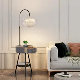Lâmpadas de assoalho branco nórdico lâmpada penas design ajustável designer quarto luxo luminaria de mesa sala decorações estéticas