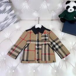 Designer Kids Cotton Jacket Baby Winter Clothing Size 100-160 cm Fashion Multi Color Strip Cross Design Lapel Outwear Aug24