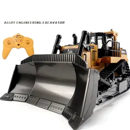 ElectricRC Car Remote Control Truck 8CH RC Bulldozer Machine on Toys for Boys Hobby Engineering Arrival Gifts HUINA 1569 230825