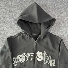 Yeni 2023 Trapstar Kadınlar Sonbahar Kış Kış Men Giyim Seti Moda Spor Hoodie ve Pantolon Takım Erkek Nakış Külkü Takip