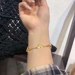 Fashion Classic 4/Four Leaf Clover Charm Bracelets Bracelets Pierścionki Bransle Bendle Sain 18k Gold Plated Girl Wedding Mother 'Day Jewelry Prezenty