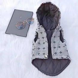 Modello Stampa Cani Cappotto con cappuccio Marchio di moda Gatto Gilet per cani Vestiti Giacche ispessite Schnauzer Bichon Corgi Teddy Cucciolo Cappotti per animali domestici