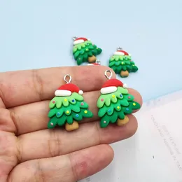 Charms 10Pcs Christmas Tree Red Hat Charms Kawaii Resin Pendant Charm for Earring Bracelet Keychain Diy kid Jewelry Making C1086 230826