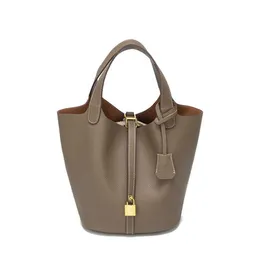 Кошелек для клиренса продвинутая и вестернизированная маленькая сумка корейская версия новая женская сумка популярная универсальная сумка для кроссбанга модная портативная ковша сумка