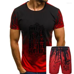 Men's Tracksuits T-Shirt Divertente Uomo Maglia Con Stampa Frasi Ironiche Don't Judge Book Tuned Male Selling T Shirt Text