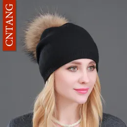 Beanie/Skull Caps Autumn Winter Sticked Wool Hatts for Women Fashion Pompon beanies päls hatt kvinnliga varma mössor med naturlig äkta tvättbjörn päls 230826