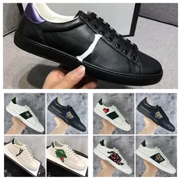 2023 New high quality men's and women's casual shoes fashion green red stripes black leather embroidery small accessories