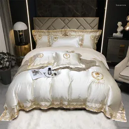 Set di biancheria da letto Broccato liscio champagne e cotone egiziano Ricamo reale Set di lusso Copripiumino con bordo in pizzo Federe per lenzuolo