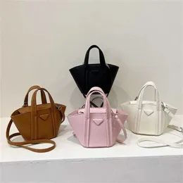 22% OFF Bag 2024 New Launch Designer Handbag Baobao Women's Spring/Summer Crocodile Pattern One Crossbody Versatile and Popular Design Bucket