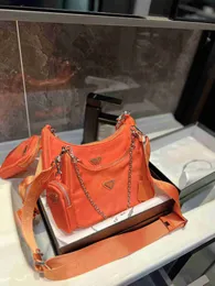 Bolsos de noche Bolsos de hombro Conjunto de piezas Bolso de hombro Nuevo patrón Bolsos de nylon Venta de mujeres Lujos Diseñadores de moda Bolsos Clásicos Damas Diagonal