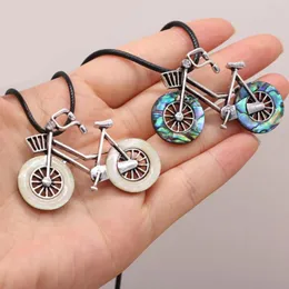 Pendant Necklaces Natural White Abalone Shell Alloy Necklace Bicycle Modeling Exquisite Jewelry Men's And Women's Couples Banquet Gifts