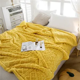 Blankets Solid Color Winter Thickened Plush Blanket Flannel Imitation Lambswool Warm Soft for Bed Double King Size Throw 230828