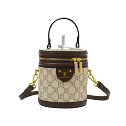 Designer Bag Cylinder bag single shoulder diagonal cross portable fashionable and versatile vintage and high beauty bucket bag tote bag