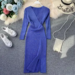 Casual Dresses 2023 Design Women's Fashion V-neck Lurex Patchwork Shinny Long Sleeve High Waist Knitted Vent Jag Dress