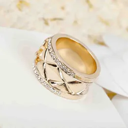 2023 Luxury Quality Charm Punk Band Ring with Diamond och Rhombus Shape Design i 18K Gold Plated Have Box Stamp PS7574A