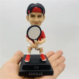 Dolls Bobblehead Polimer Clay Made Cartoon Tennis Doll 10 cm Wysokość Federer Federer Fander Puppets Red Kit Limited Edition Kolekcje 230829