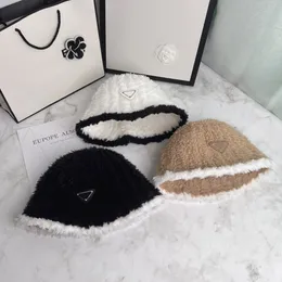 Feminino outono e inverno calor designer balde chapéu ao ar livre férias namoro triângulo carta impressão casquette