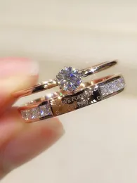 클러스터 링 18K 로즈 골드 여자 반지 모산 다이아몬드 D-Color VVS1 웨딩/약혼/기념일/발렌타인 데이/파티 패션