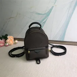 Дизайнерский рюкзак женщин мини -кросс -кузов для девочки сумочка подлинная кожа