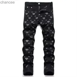 Cyfrowe dżinsy cyfrowe czarnego mężczyzn w połowie puchu Casual Hip Hop Pants Street Rower Fashion Ubranie HKD230829