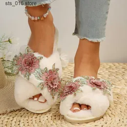 DONNE DEI FLORALE DEI FLOOL NUOVA CASA FAGGIO INVERNO FURX FURI SCARPE COLDE DONNA SCRIVI ON FATTI SLINE SLIDE FURLI CASSE SLIPER FURRI T2 EF22 RY PERS