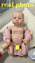 Dockor 19 tum fullkroppsilikon redan målade färdig återfödd baby docka Levi Awakes Sleeping Born Size 3D Skin synliga vener 230830