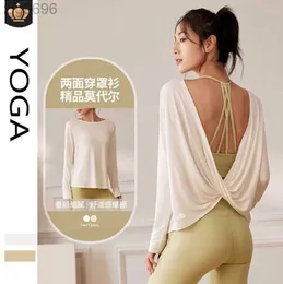 2023 Desginer Al Yoga T Short Top Alolong Sleeve Loose Two Wear Sports Modblouse Open back Quick Driy Boothinable Pilates Top