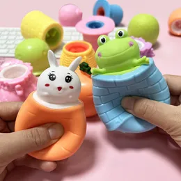 Mignon Animal Squishy Carotte Lapin Squeeze Balls Radis Lapin Stress Souche Piquet En Caoutchouc Squishy Lapin en Carotte Miniature Jouets Sensoriels