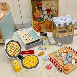 Кухни играют в еду Montessori Mama Wooden Kids Cash Register Игрушка притворяется деньгами со сканером и кредитной картой 230830