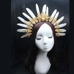 Corona di aureola gotica con piume d'angelo Corona di diadema Lolita Fascia per capelli di Halloween Copricapo di aureola barocca vintage della dea del sole
