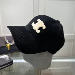 Lüks Beyzbol Kapağı Tasarımcısı Beanie Hat Kadınları Moda Yıkanabilir Denim Ördek Dil Şapkası Erkek Spor Nakış Sunvisor Şapkası