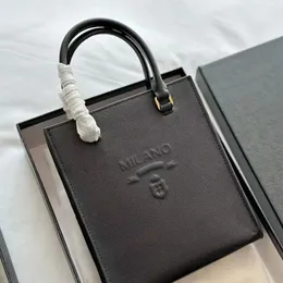 Luxurys designers sacos preto mini bolsas de ombro p moda qualidade alta carteira cruz corpo mini partitura saco totes crossbody bolsa senhoras bolsas 17 * 19cm