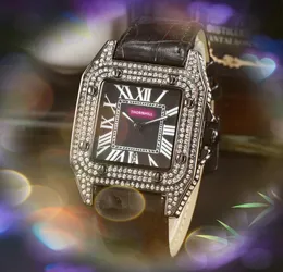 Luxury Fashion Mężczyźni Kobiety Para kwarcowe zegarki Square Roman Tank Clock Out Hip Hop Bling Diamonds Pierścień Popular Crime Premium Zegar kobiet